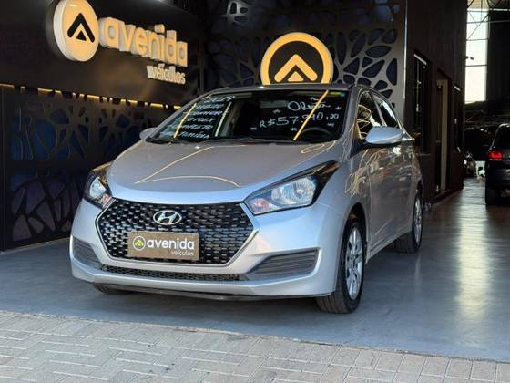HYUNDAI HB20 1.0 COMFORT PLUS 12V FLEX 4P MANUAL HYUNDAI HB20 1.0 COMFORT PLUS 12V FLEX 4P MANUAL